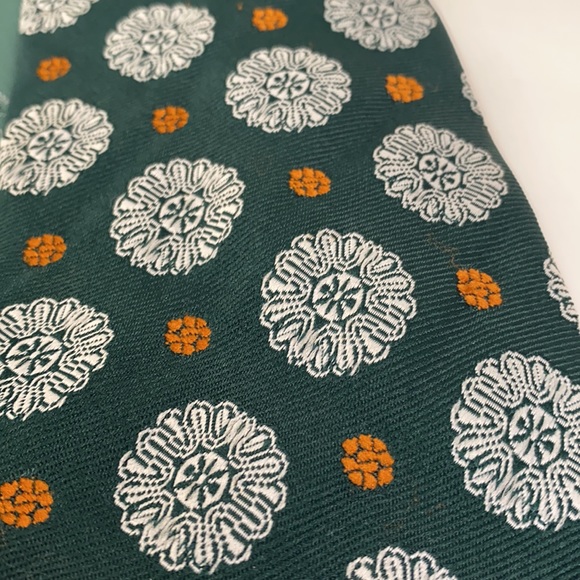 (2) Vintage 70's Polyester Tie Vibrant Floral Colors - Picture 4 of 5